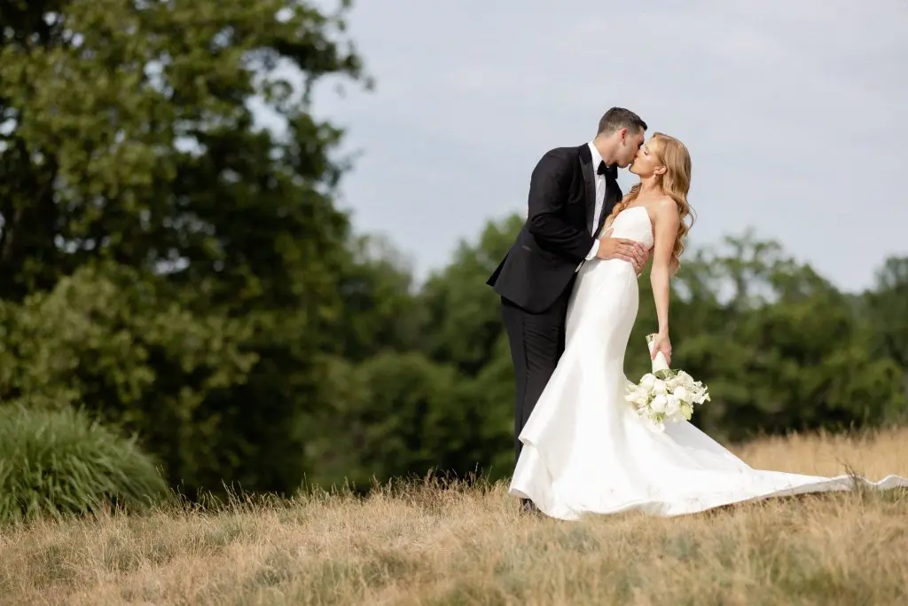Charming Images NJ/NY wedding photographer