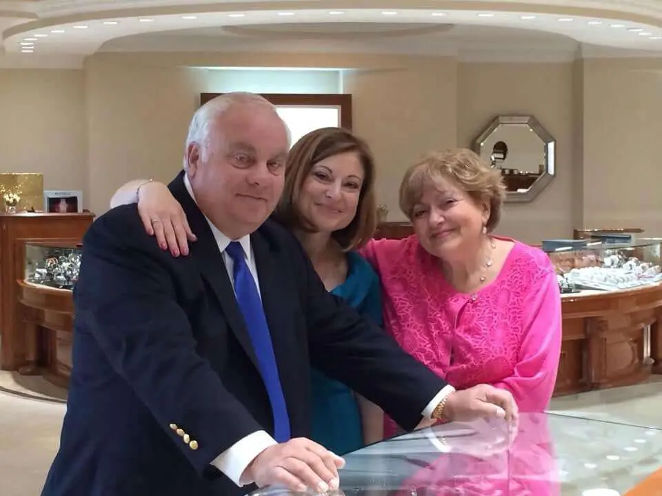 Family-owned Roman Jewelers