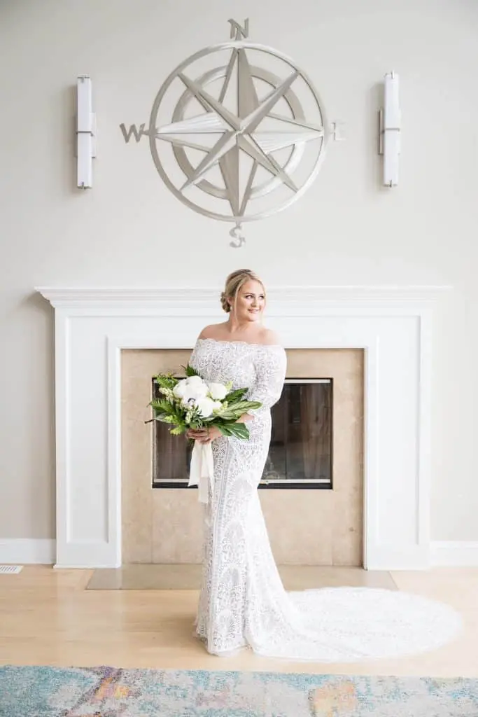 Bride with bouquet
