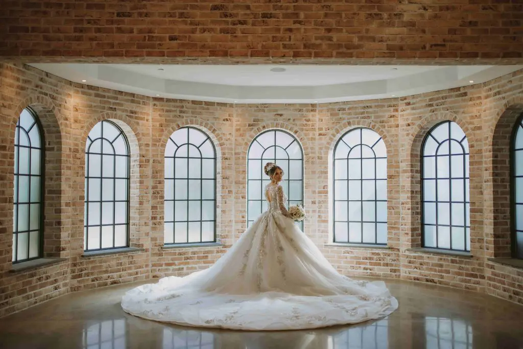 Bride in ballgown at Perona Farms in Andover, NJ