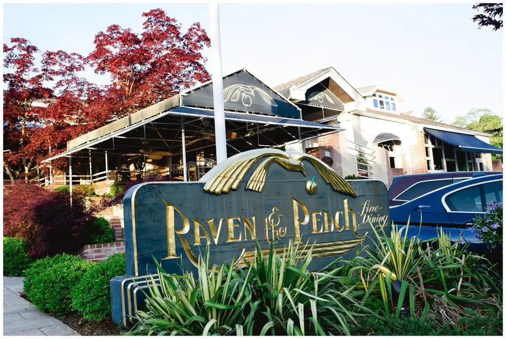 Raven & The Peach in Fair Haven, NJ