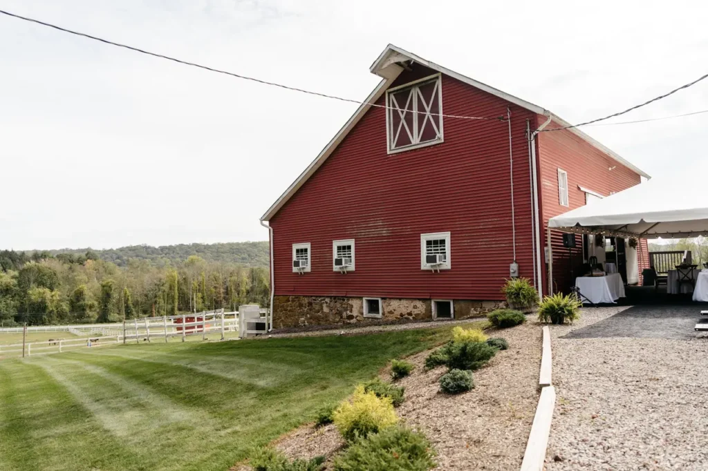 Barn at Ashton Farm wedding in Califon, NJ
