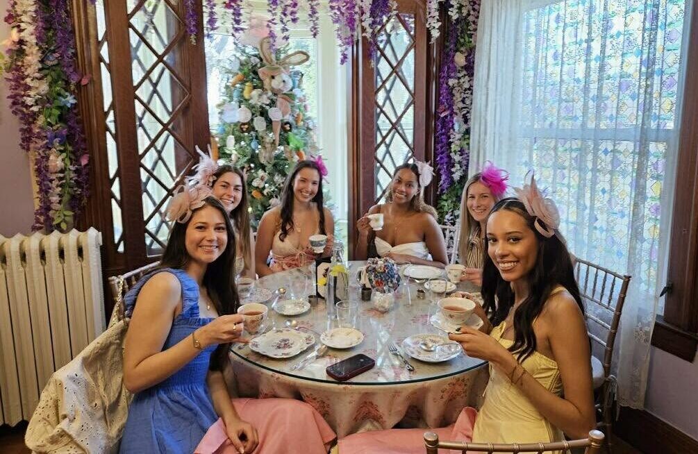 Bridal shower in Mathis House in Toms River, NJ